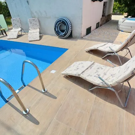 Kata Villa Sicane